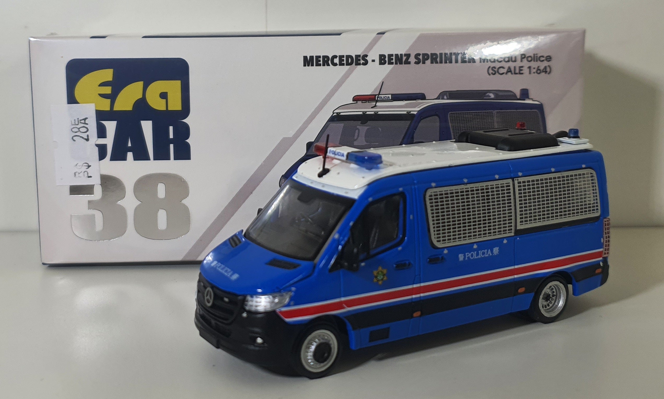 1/64 ERACAR police 警察 アウディ A6 ベンツ BENZ 1:64 Era Car Audi A6 - Taiwan Police Car #28 – toyznetwork