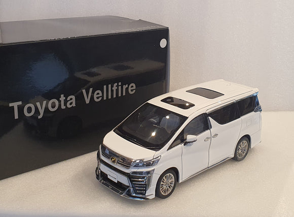 1:18 KengFai Toyota Vellfire White
