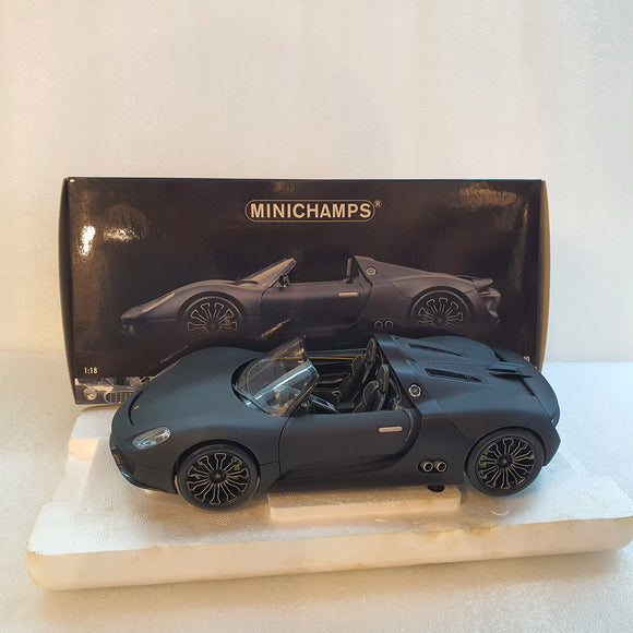 1:18 Minichamps Porsche 918 Spyder MattBlack