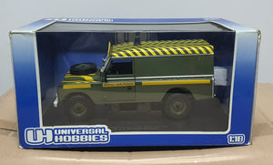 1:18 Universal Hobbies LandRover Serie III - Royal Air Force Mountain Rescue - After Market