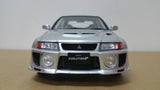 1:18 Tarmac Works Mitsubishi  Lancer Evo V GSR 1998 - Silver