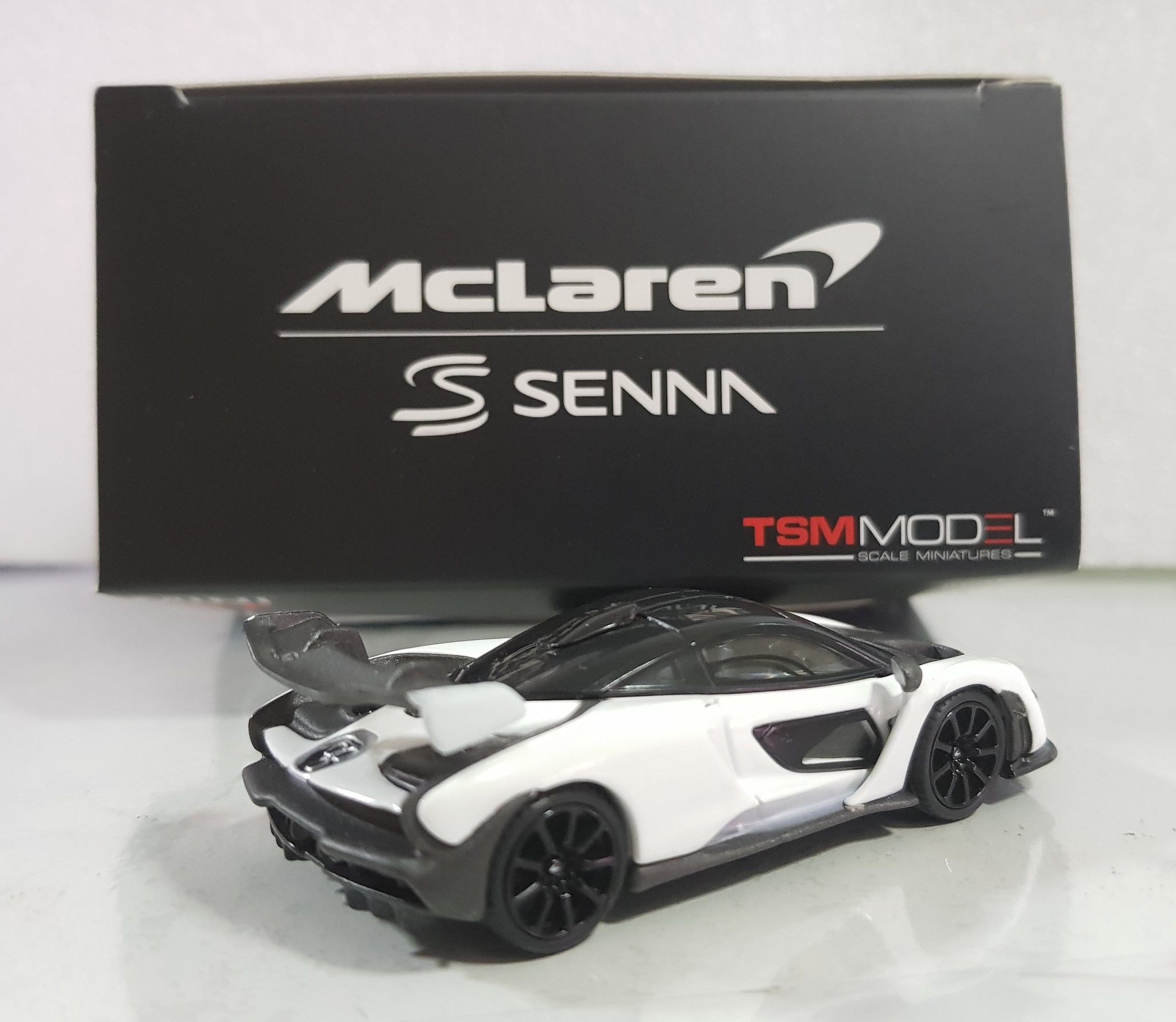 Mini GT McLaren Senna Orange White - YouTube