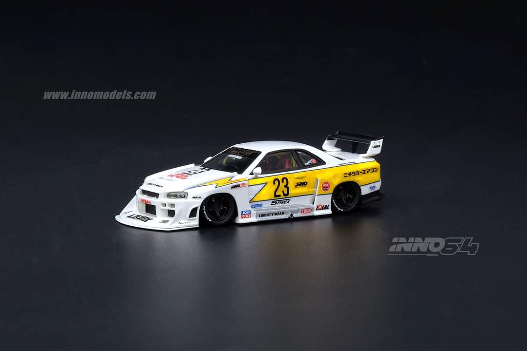1:64 Inno64R Nissan Skyline 