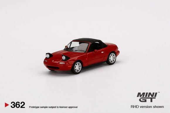 1:64 Mini GT Eunos Roadster Classic Red Headlight Up / Soft Top - MGT362