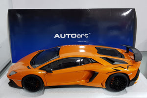 1:18 Autoart Lamborghini Aventador LP750-4 SV - Pearl Orange